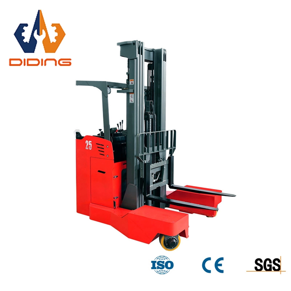 4 mwelekeo wa forklift