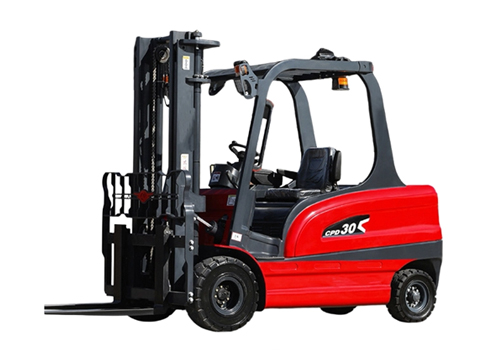 Electric Forklifts vs. Diesel Forklifts: Which One is Right for the Job?