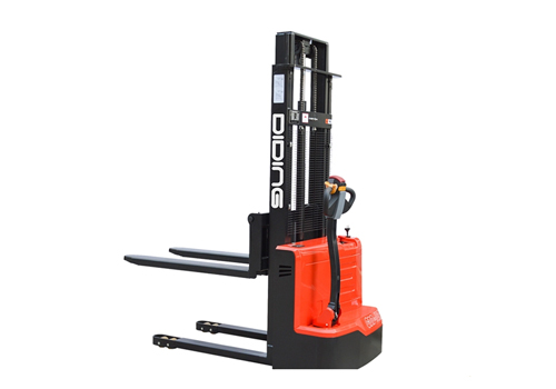 How to Reduce Warehouse Labor Costs with Electric Pallet Stackers?