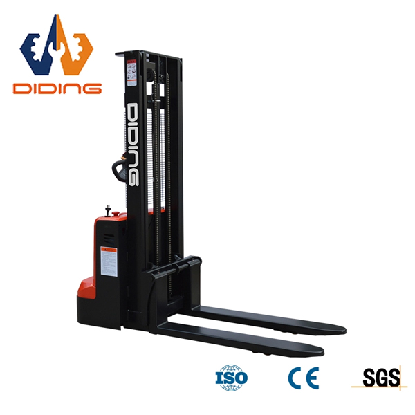 electric pallet stacker