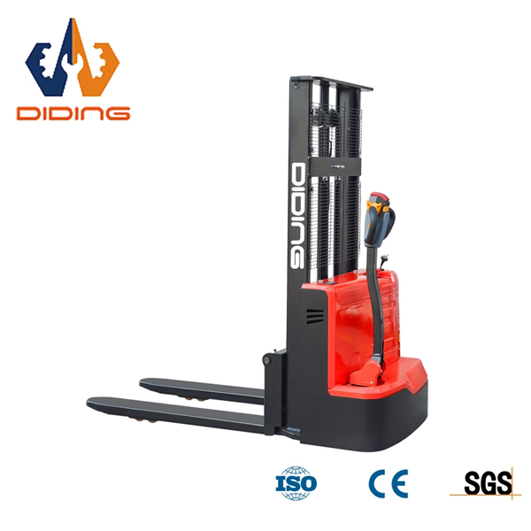 electric pallet stacker