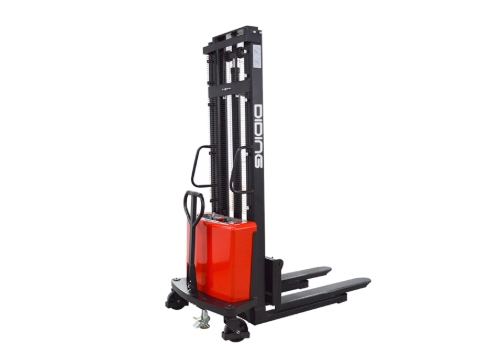 Drive Systems in Electric Pallet Stackers Explained