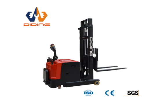 Safety Benefits of Electric Pallet Stackers in Warehouses