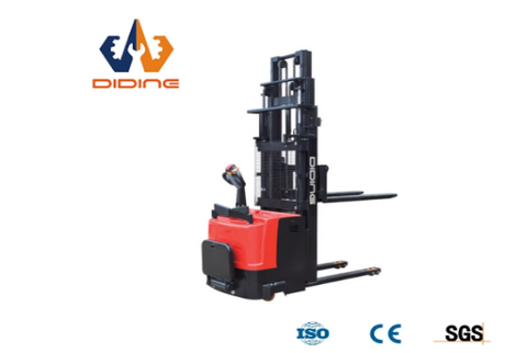 2T electric pallet stacker.png